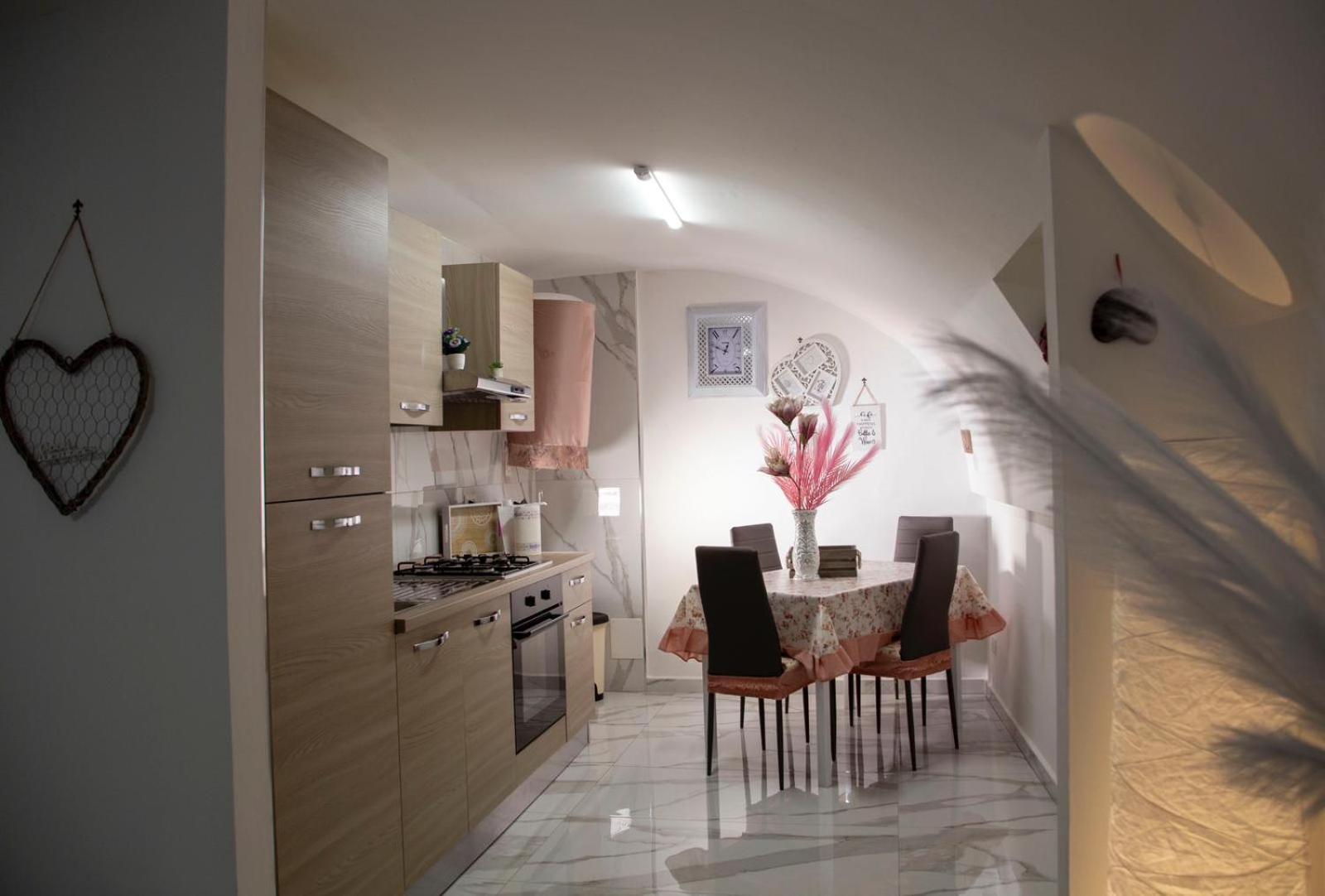 Tiluri Apartment Napoli Bagian luar foto